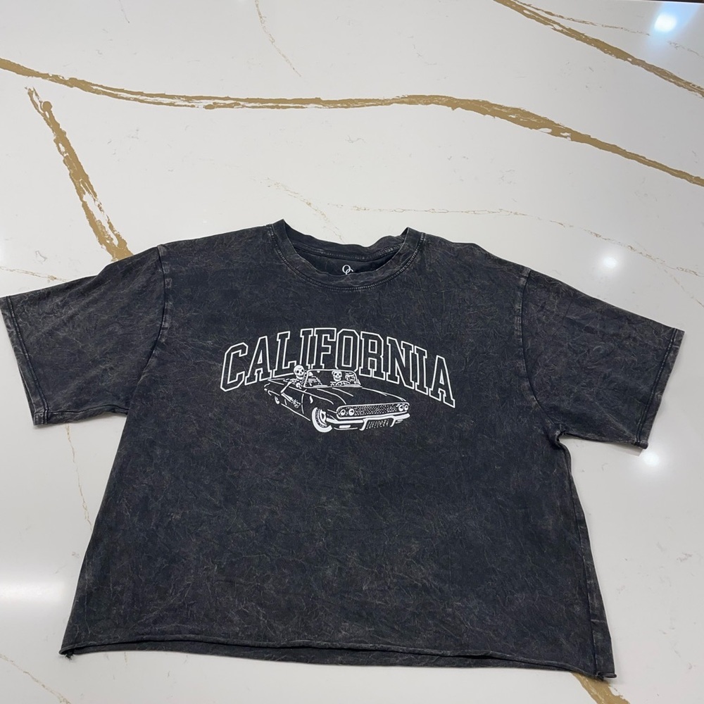 Skull California Graphic Womens T-Shirt - Distressed Black